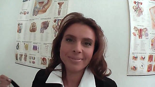 A Very Nasty Busty MILF Masturbation with Vibrator: Hottest Squirt!