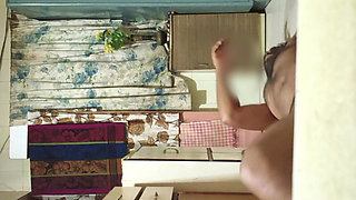 I called my desi girlfriend to my house and swollen her pussy.