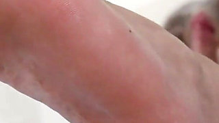 Ripped Stud Jason Stromm Gets Worshiped by Kylie Quinn!
