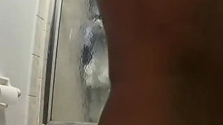 Legs Trembling Hold My Pee as Long as I Can Pissing