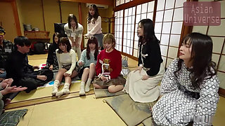 Hot Spring Bus Tour - a Packed Getaway of Unrestrained Group Indulgence