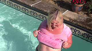 Swimming Pool Solo