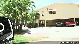 Amateur Blonde Avona Dominica with Big Tits Squirting from Intense Sex!
