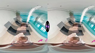TmwVRnet - Holly Molly - Seducing a cute stranger