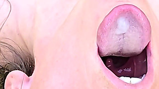 Petite Blonde Gets Massive Outdoor Facial