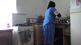 Homemade Hard Fucking Arab Wife in Kitchen
