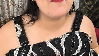 Sexy Lady on the Floor