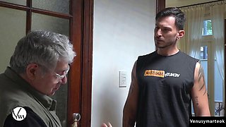Hentai Cheating Wife Deep-Throats Trainer Venus y Marte