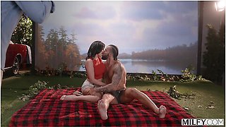 Stunning Hotwife Daisy Fuentes Ride A Huge Cock While Hubby Watches