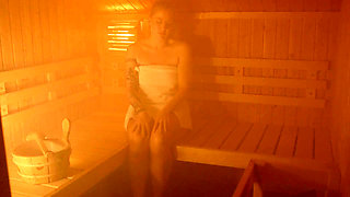 Marie Hardon - the Sauna