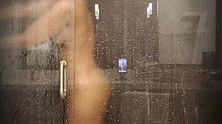 Real Hot Wife Jess Ryan Lets You Watch While She Showers