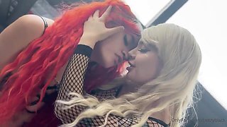 Este vid esta Bien cachondo mi amiga y yo nos ponemos a ju.. by betzyblack from OnlyFans - Coomer