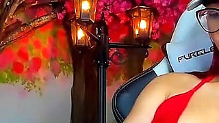 Sex Naked Show Pussy Hard in the Room