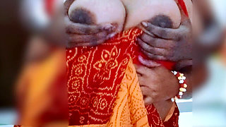 Viral Desi Step Brother and Step Sister Found an Empty House and They Fucked
