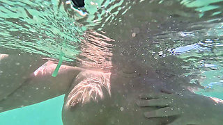Girl Swimming Naked Underwater No Panties