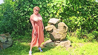 HOT MOMMY ONLYFAN Video Content BIG TIT Backyard Peek COMPILATION