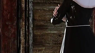 Max's Life Season 3 Cap 129 the Delicious Pussy of a Nun and a Glory Hole