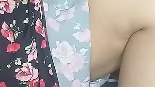 Boyfriend Why Do You Pull up My Dress, Your Girlfriend Will Arrive at Any Moment