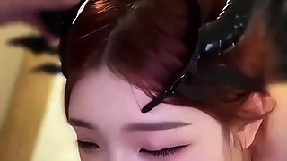 오지게 빨아대는 코스프레 미녀 korean porn vip