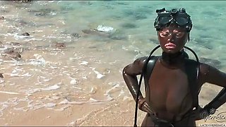 Blonde in latex scuba gear 2: Solo, Fetish  Beach Porn