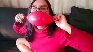 Squeezing Balloon with All My Naked Body - Bunny Looner
