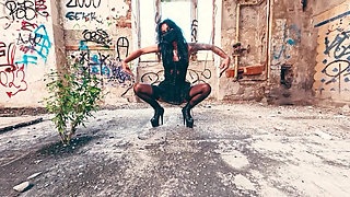 Miss Lilith D