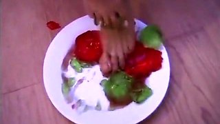 Blonde Loves To Get Nasty With Food