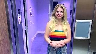 Yes! You Know White Men Stick Our Face In It! SO BAD! - Riley Reign