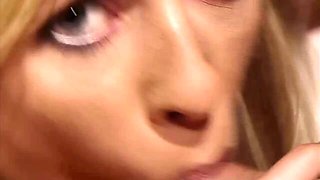 An awesome blonde babe Sylvie Taylor gives a good blowjob