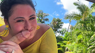Sexy BBW Gets Fucked Outside