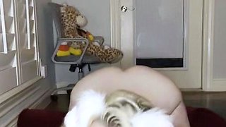 Blonde emo amateur solo masturbation