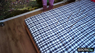 Tattooed Blonde Sucks Throbbing Cock Drooling Spit Everywhere