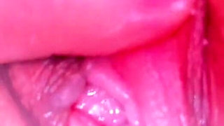 The Display of the Fuck Machine Used for the Training of Female Slaves in Beijing Thanks to the Female M Parachute Tour of Shenzhen Female Slaves