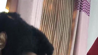 Santa Claus Came Her a Surprise Visit in Her Home on Christmas