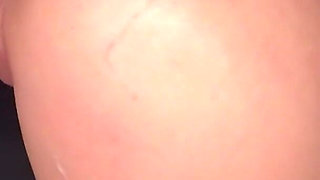 He Fucked Me Wildly in the Jacuzzi! I Love His Big Cock