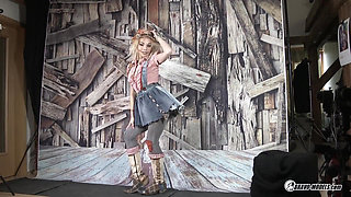 Rebeka Black - 403 - Photoshoot Backstage