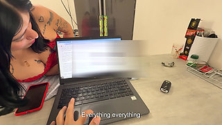 Stick It in Without a Condom! My Horny Stepsister Wants to Feel My Huge Cock