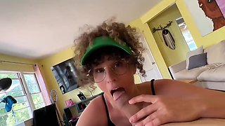 Barista milf goes crazy over customer's cock after he took her home