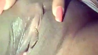 Sri Lankan Teacher Kandy Masturbates on Webcam