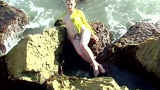 Eva-ross Hot Blonde with Big Tits Eva Ross Doing a Hot Striptease