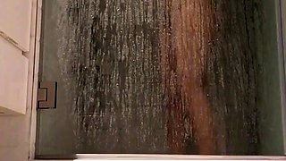 Sexy hottie Anetta Keys enjoys a solo toy masturbation