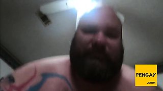 Fat Daddy Bear Takes it Like a Pro