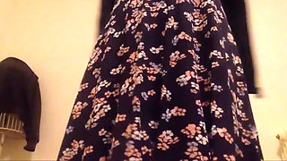 Your Sexy Girl-pee Makes It Everywhere! Even in the Car