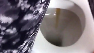 Pee!! Wanna See My Wet Pussy?