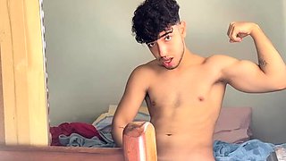 Muscled Dude Solo Wank And Cum Mess