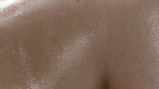 Beautiful Client Tiffany Tatum Fucked by Lucky Masseur