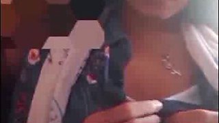 Sumptuous Indian Tamil Damsel Providing Hand-job