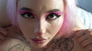 That super-hot doll in my suitcase gobbled her own puss -