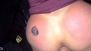Nayra Castro - Dei Minha Buceta na Gloryhole na Casa de