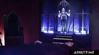 Watch femme fatale Small Hands and Jane Wilde's scene